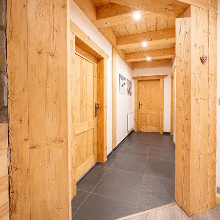 Tatrachalet Lomnica Rent