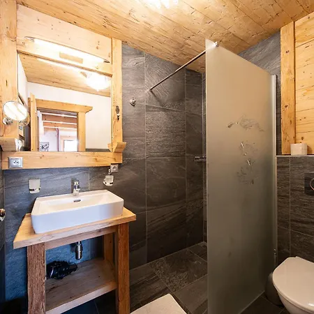 Tatrachalet Lomnica Rent * Tatranská Lomnica